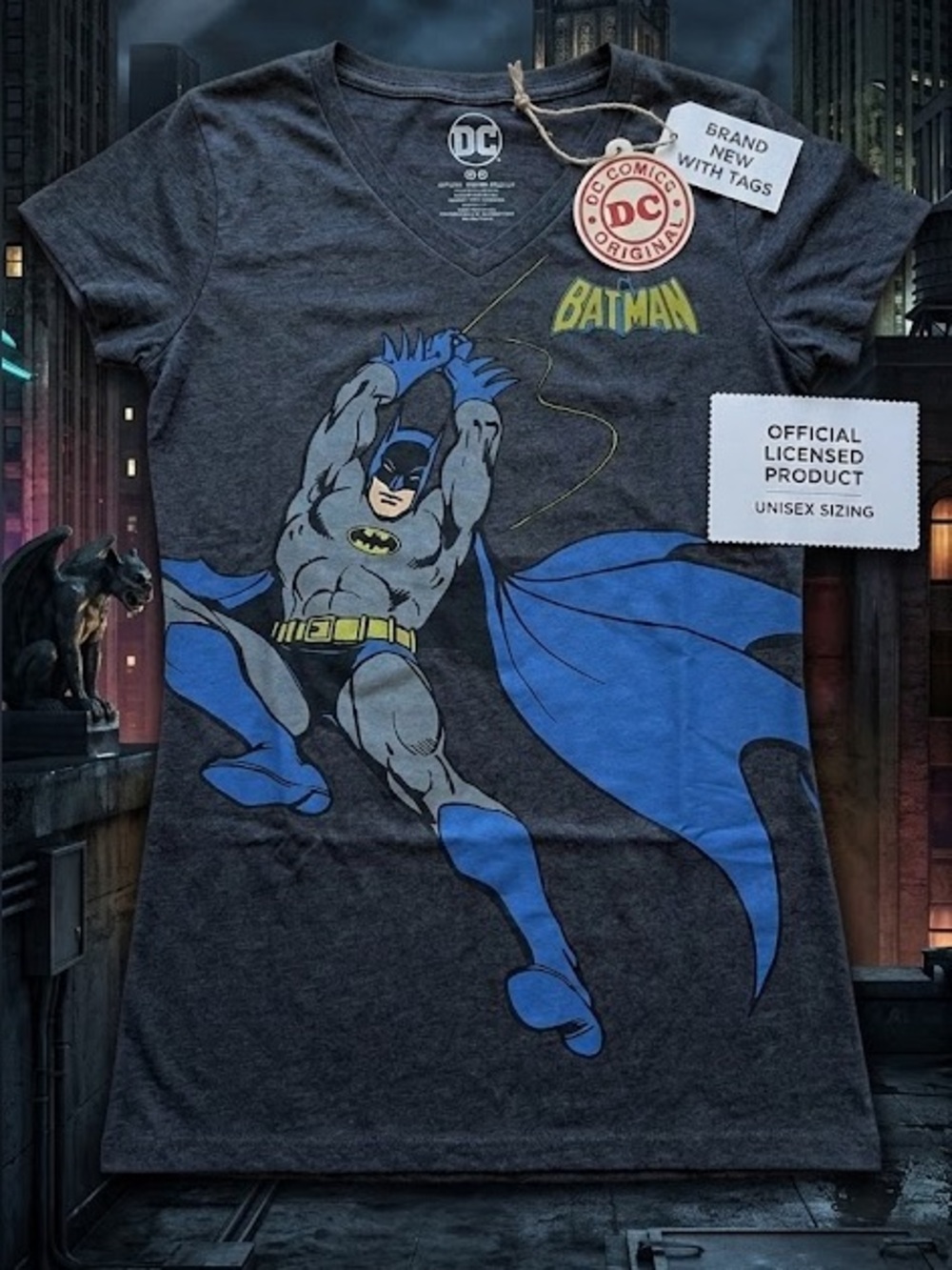 DC Comics Batman woman’s Costume Tee size XL t-shirt brand new